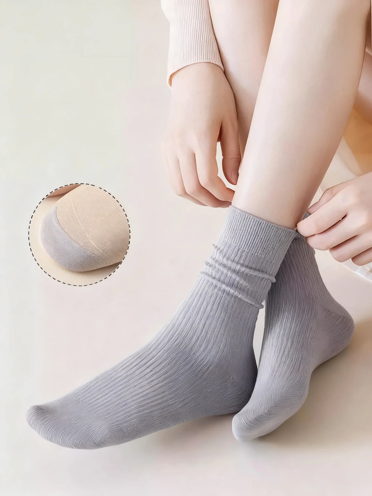Women's Cotton Mid-Calf Socks for Spring and Autumn